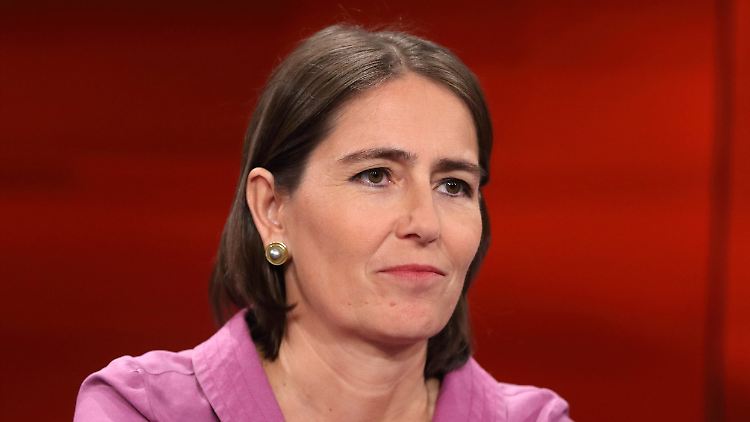 Derzeit hat es die "SZ"-Vize-Chefredakteurin, Alexandra Föderl-Schmid, nicht leicht.