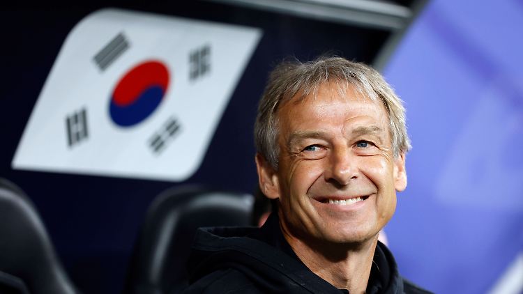 Jürgen Klinsmann eckt mit seiner Art in Südkorea an.