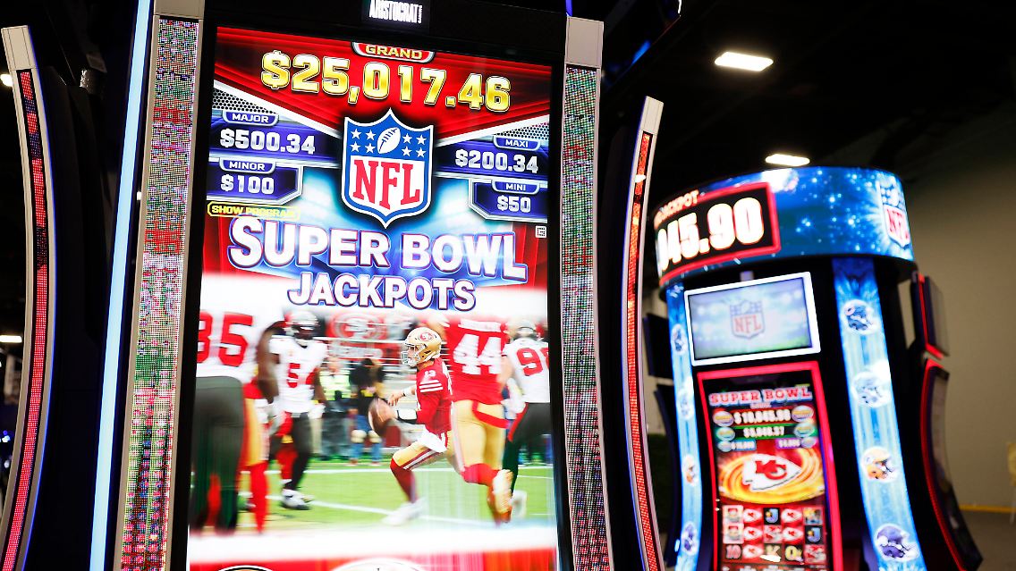 Super Bowl in Las Vegas: Das bedeutet Glitzer, Glücksspiel und ...
