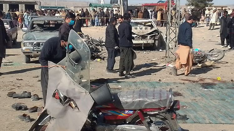 Die Terrororganisation IS bekannte sich bereits zu Anschlägen im Vorfeld der Wahl.