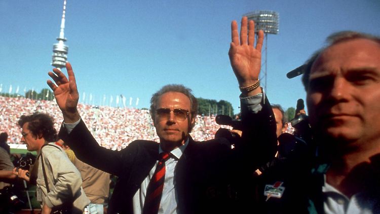Uli Hoeneß und Franz Beckenbauer führten den FC Bayern zurück zu alter Größe.