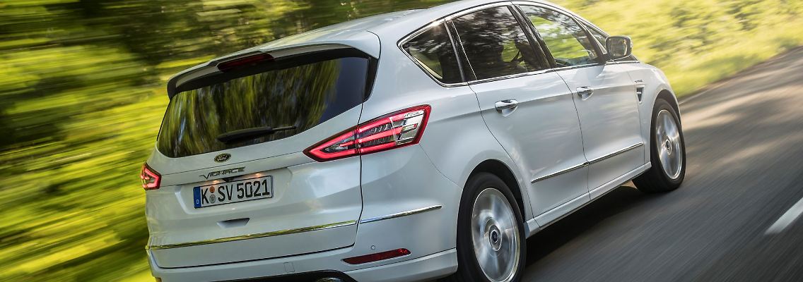 Der S-Max gehört zu den Fahrzeugen bei Ford, die im Zuge der Elektrostrategie nicht mehr produziert werden. Seine Produktion wurde Anfang 2023 eingestellt.jpg