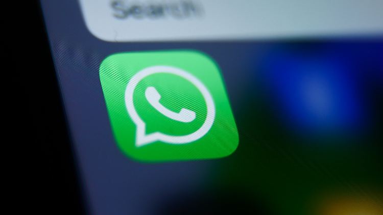 Jobsuche per Whatsapp: Nicht alle sind begeistert, ein Pionier zeigt sich ernüchtert.
