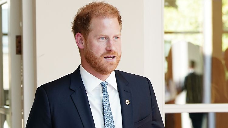 Prinz Harry soll seinen krebskranken Vater, König Charles, nur 30 Minuten getroffen haben.
