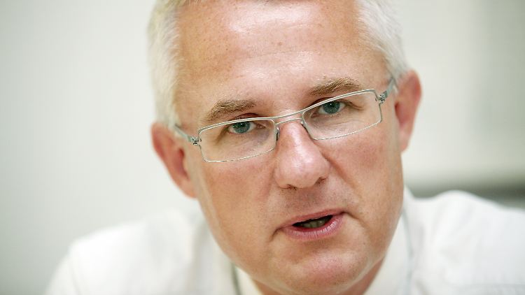 Mit fast einer Viertelmillion Euro soll Peter Kurth die rechtsextreme Identitäre Bewegung unterstützt haben. 
