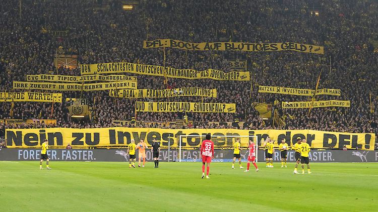 Die BVB-Fans wollten etwas loswerden.