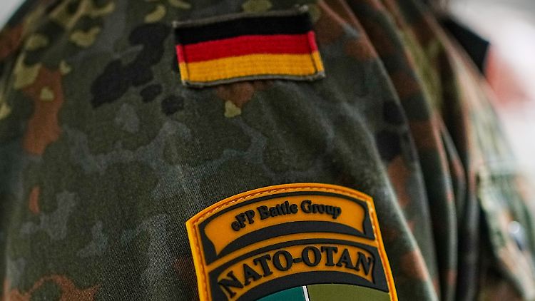 Die deutschen Streitkräfte stecken ebenso wie die NATO insgesamt in einem Umbruch, sagt Carsten Breuer.