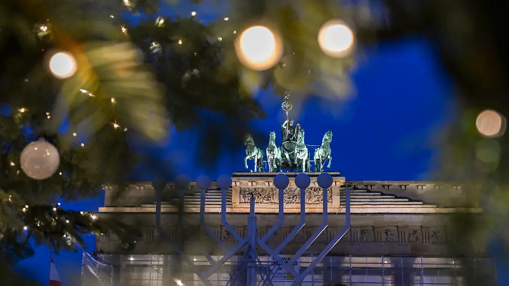 4ce667bc13307d052db7ce1baaea2085