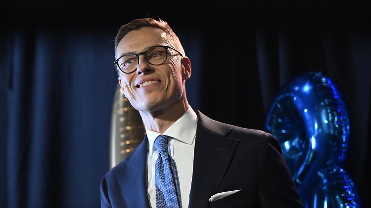 "Politisch wird es keine Beziehungen zum russischen Präsidenten oder zur politischen Führung Russlands geben, bis sie den Krieg in der Ukraine beenden", sagt Stubb.