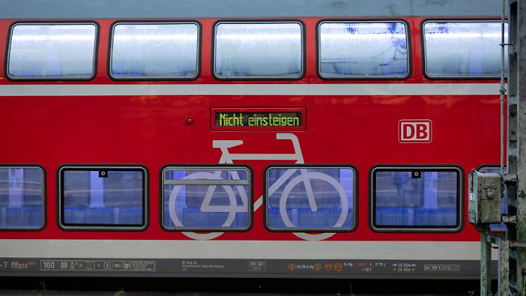 Bislang müssen Bahnfahrer mit Deutschlandticket eine Fahrradkarte extra lösen.