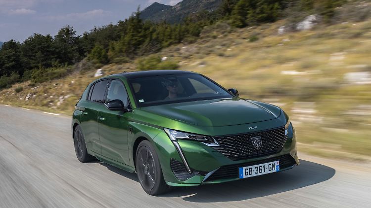 Der Peugeot e-308 kommt wie ein klassischer Kompaktsportler daher. Doch mit "Brumm Brumm" hat dieser Löwe nichts mehr am Hut.