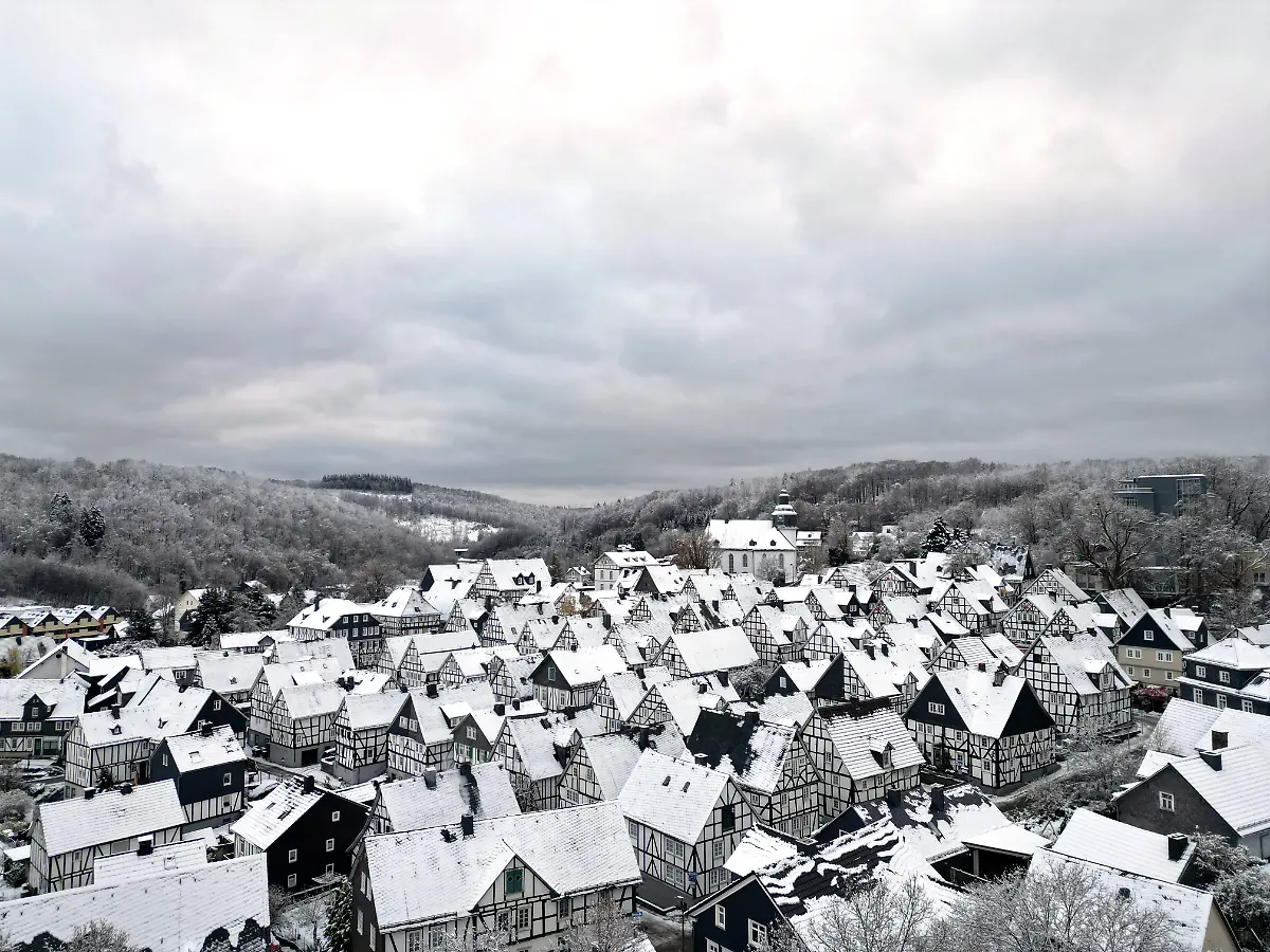 38a775550b812a8f6e5d4aab06124760