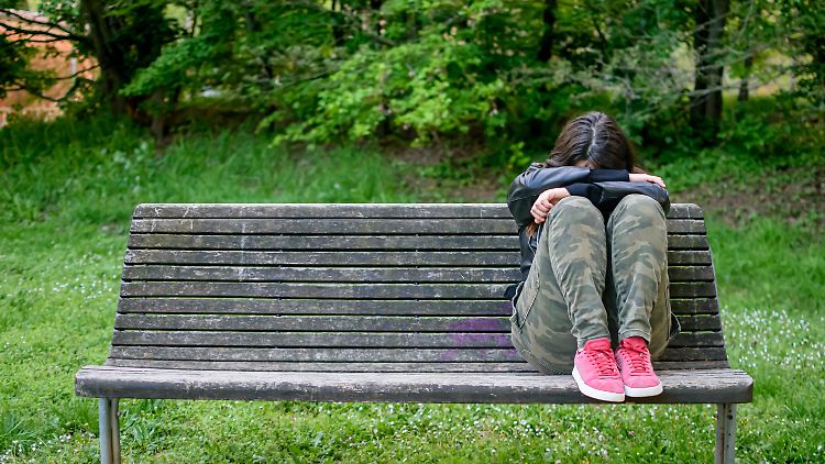 Jeder Fünfte der 16- bis 20-Jährigen fühlt sich "sehr einsam".