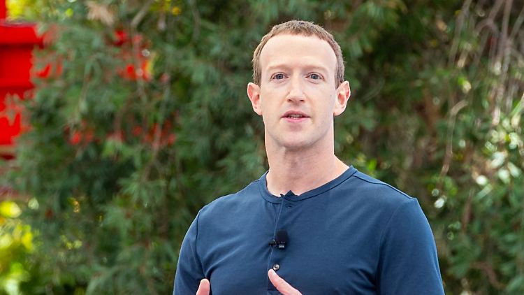 Mark Zuckerberg liegt seit Jahren im Clinch mit Konkurrent Apple. 