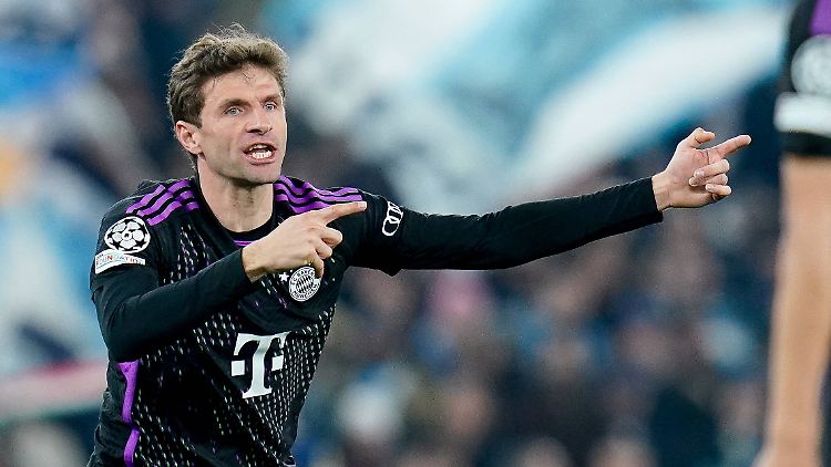 Thomas Müller ist mit der Situation des FC Bayern unzufrieden.
