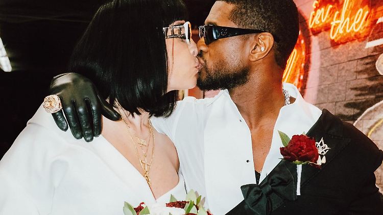 Usher heiratet Jennifer Goicoechea.