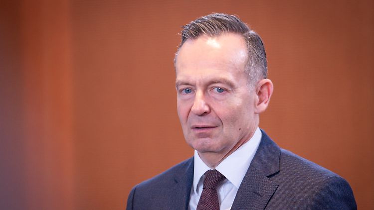 Verkehrsminister Wissing setzt einen seiner Abteilungsleiter vor die Tür. 