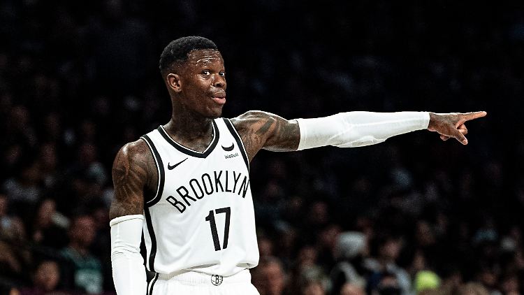 Für Schröder ist es im elften NBA-Jahr das siebte Team.