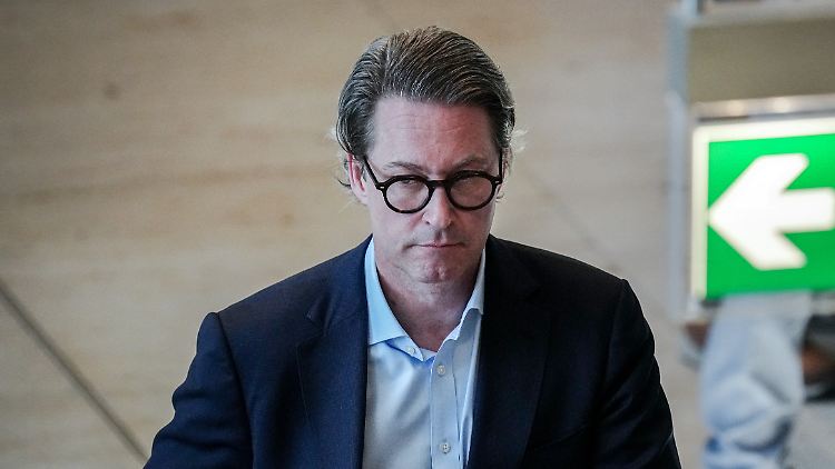 Laut seinem Anwalt hat sich Scheuer stets an die Rechtsordnung gehalten.
