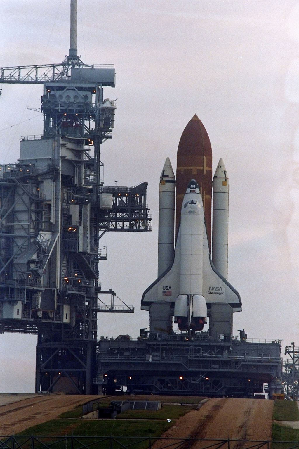 Es war an einem klaren, kalten Dienstag, als die Menschen in den USA beim Start der US-Raumfähre "Challenger" für Sekunden die Luft anhielten. 