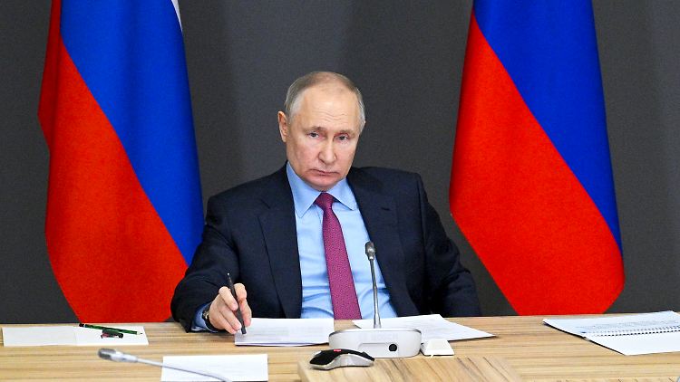 Präsident Putin habe bereits einen Beweis dafür geliefert, dass Russland kein zuverlässiger Energielieferant sei, sagt Kardaś.
