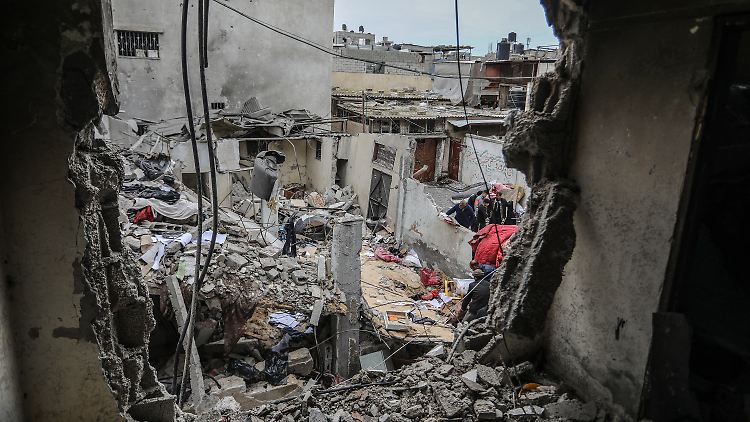 Schon vor Beginn der Bodenoffensive gibt es in Rafah massive Schäden durch Luftangriffe. 