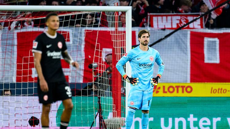 Eintracht Frankfurt bezahlte einen Punkt in Freiburg wohl teuer.