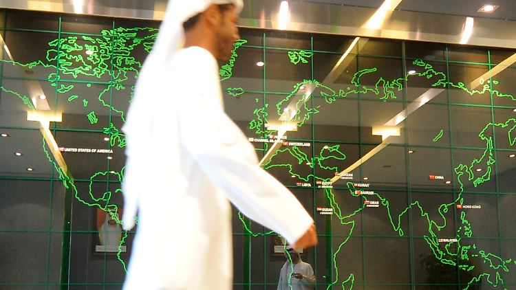 In Abu Dhabi und Dubai sitzen viele Unternehmen, die mit russischem Öl handeln.