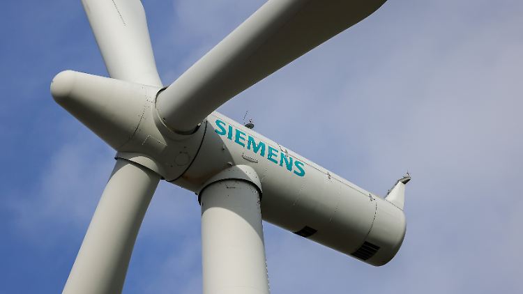 "Kein anderes Unternehmen, das heute noch im DAX ist, bescherte den Anlegern seit 2008 so hohe Tagesverluste wie Siemens Energy im vergangenen Jahr."