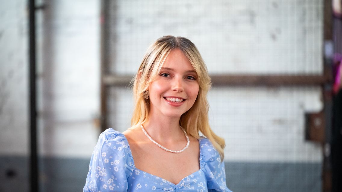 Larissa Strahl ist 26 Jahre alt.