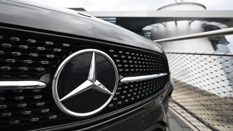 Laut dem Kraftfahrt-Bundesamt kann bei den betroffenen Fahrzeugen unter anderem der Motor ausfallen.
