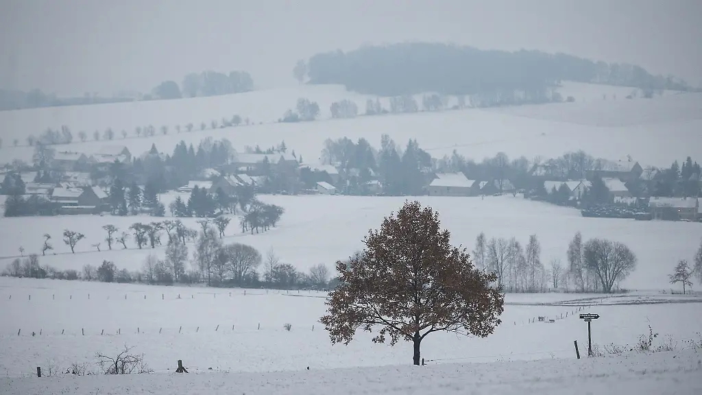 Winterladnschaft-bei-Koenigshain