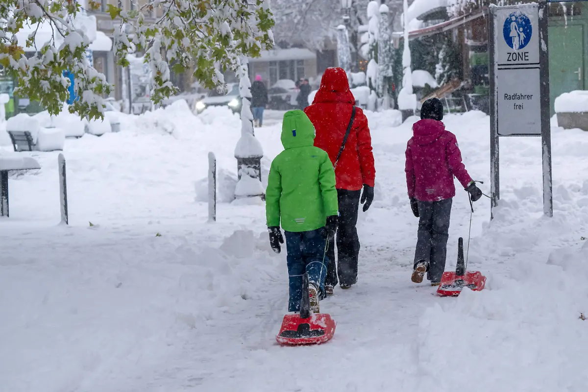 28b4f09bed3c374aa9c2ad8c5a20aa1b