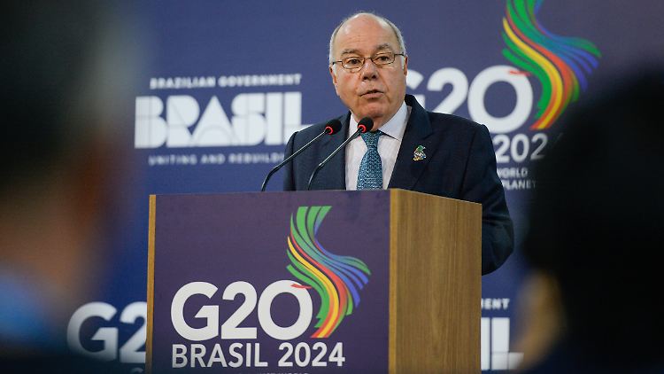 Mauro Vieira, Außenminister von Brasilien, spricht sich auf der Pressekonferenz zum Abschluss des G20-Gipfels im Namen der meisten teilnehmenden Staaten für eine Zweistaatenlösung aus.