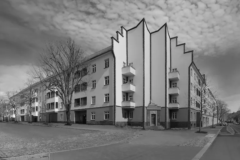 c-Jean-Molitor-Berlin-Lichtenberg-Wohnanlage-Scheffelstrasse-1926-27-Hans-Kraffert