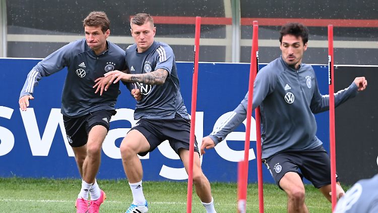 Es ist ja nicht so, als hätte Kroos keine Bekannten im Team.