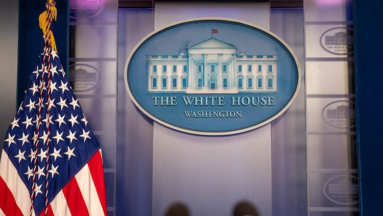 Schrittweise überprüft die US-Regierung die Geschäfte ausländischer Banken und Firmen. 