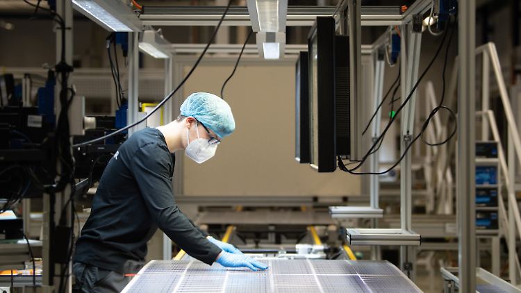 Der Solarmodul-Hersteller will lieber die Produktion in den USA hochfahren.