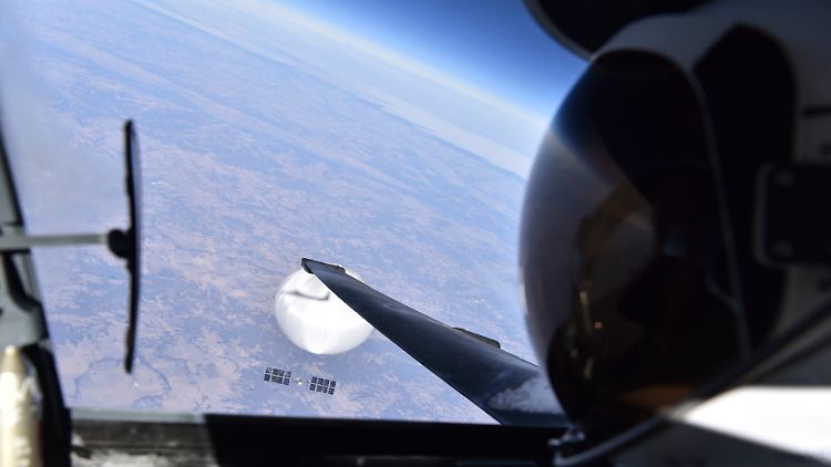 Anfang Februar 2023 drang ein chinesischer Ballon in den US-Luftraum ein.