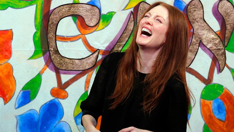 Julianne Moore: eine schöne Frau mit Humor.