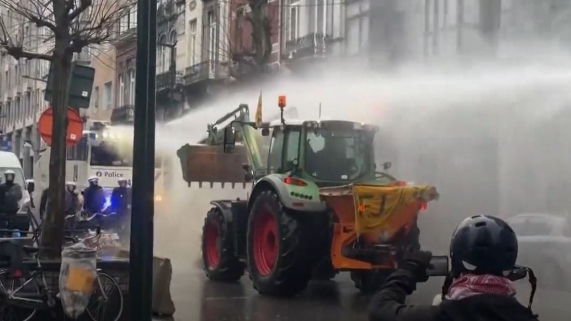 Proteste_Bauern_Brüssel.JPG