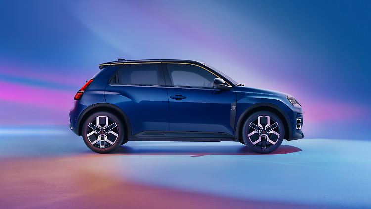 Kurz und knackig: Mit unter vier Metern Außenlänge dürfte der Renault 5 E-Tech Electric eher in der City zu Hause sein.