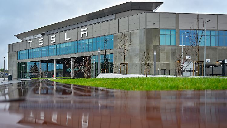Angeblich verbraucht Tesla weniger Wasser als mit dem Wasserverband vereinbart.