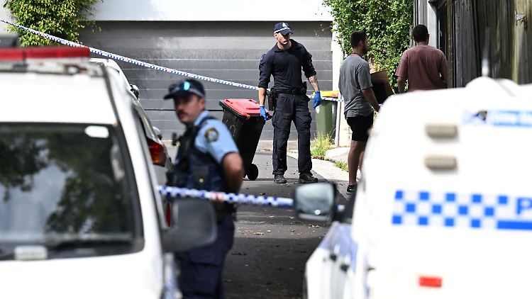 Die Ermittlungen begannen in der Wohnung des Paares in einem Vorort von Sydney. 