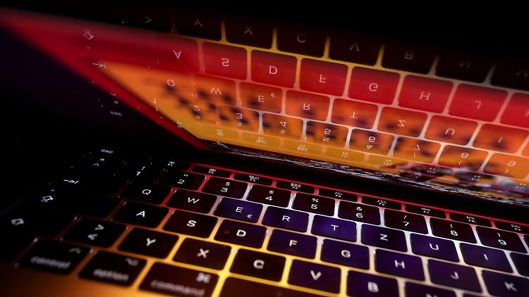 Tausende Mobilfunknutzer in Russland beklagen zum zweiten Mal in diesem Jahr Internetstörungen. 