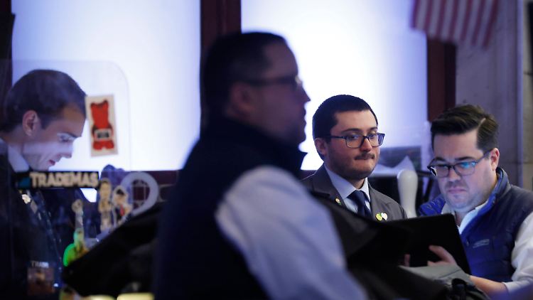 Die Frage nach dem Zinskurs der Fed beschäftigt die Anleger weiterhin.