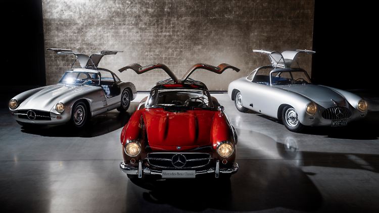 Geflügelte Schätze: Mercedes-Benz 300 SL Rennprototyp W 194 von 1953, Mercedes-Benz 300 SL W 198 ab 1954 und Mercedes 300 SL Rennwagen W 194 von 1952.