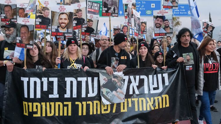 20.000 Menschen sollen sich an dem Protest beteiligt haben.