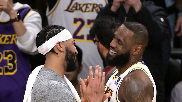 Da hat einer Spaß: LeBron James erreicht den nächsten unglaublichen Meilenstein.