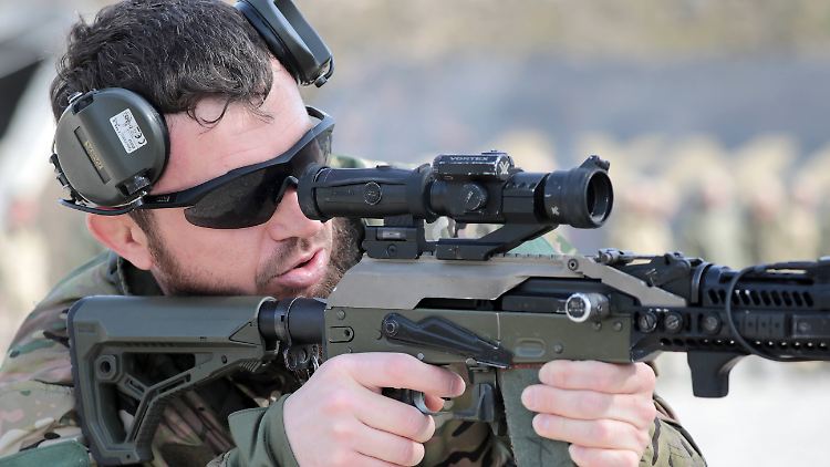 Speznas-Einheiten werden vom Geheimdienst GRU unter anderem zur Terrorbekämpfung eingesetzt.